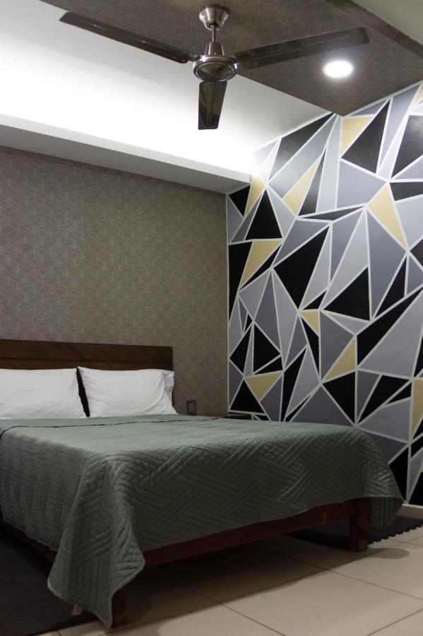 Hotel Boutique Charlotte Arandas Exterior photo